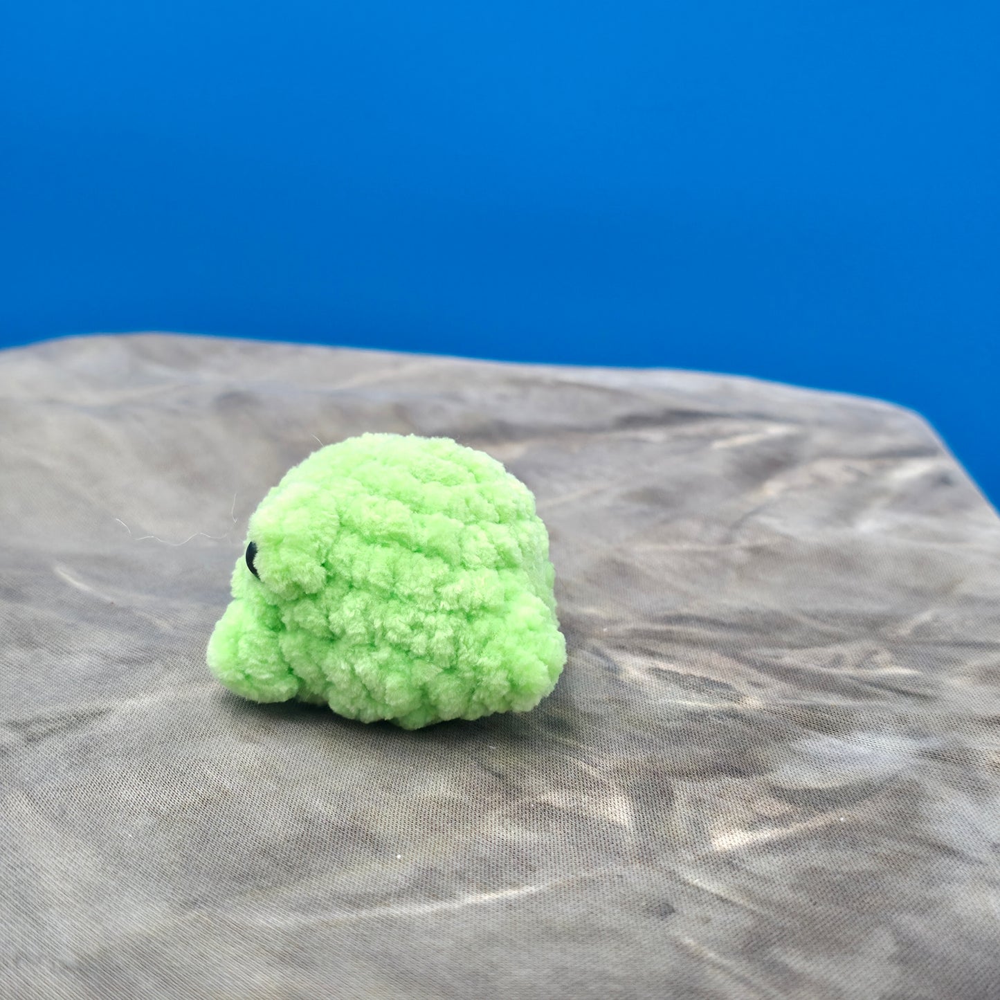 Tiny Frog